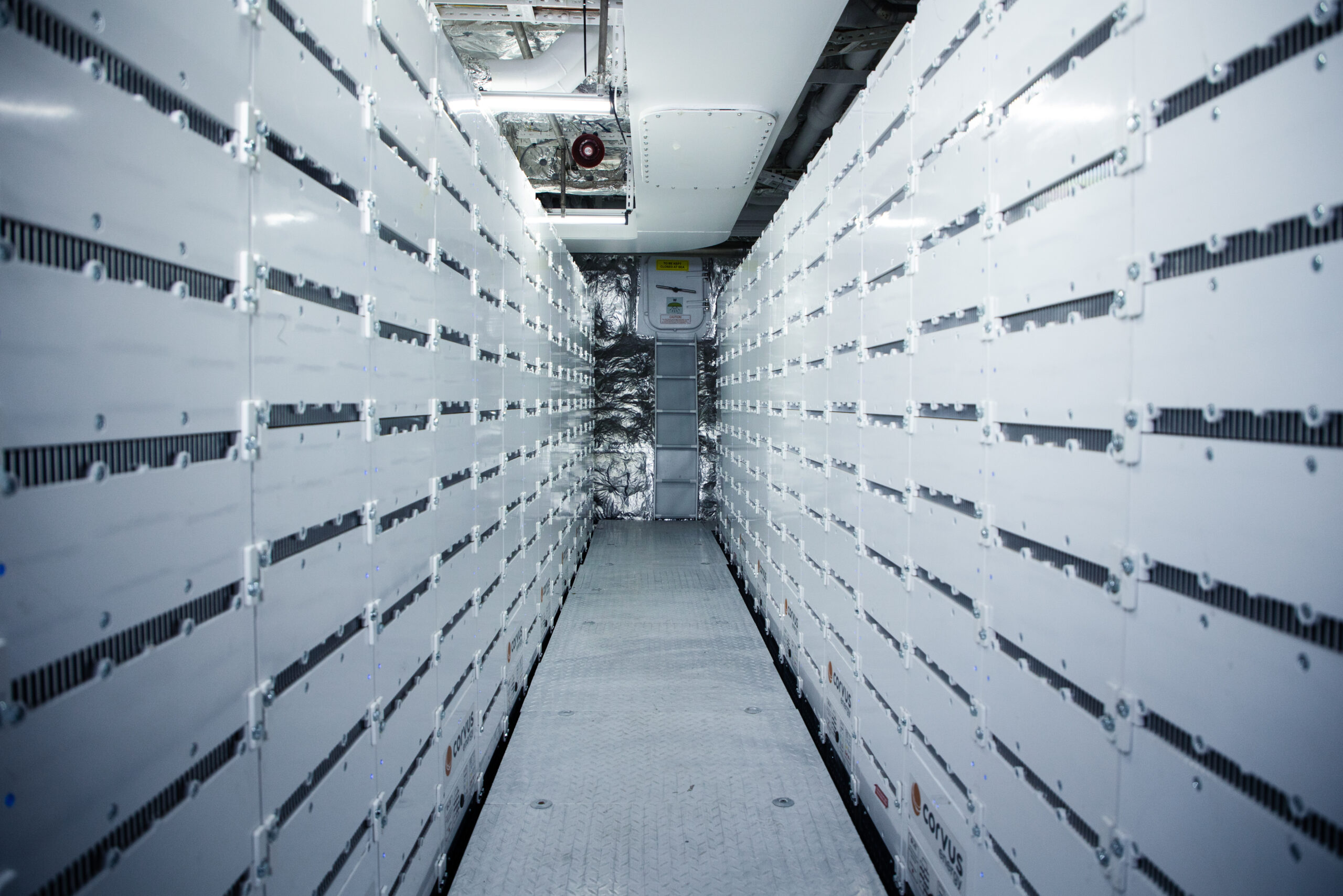Check the battery capacity of your marine energy storage system